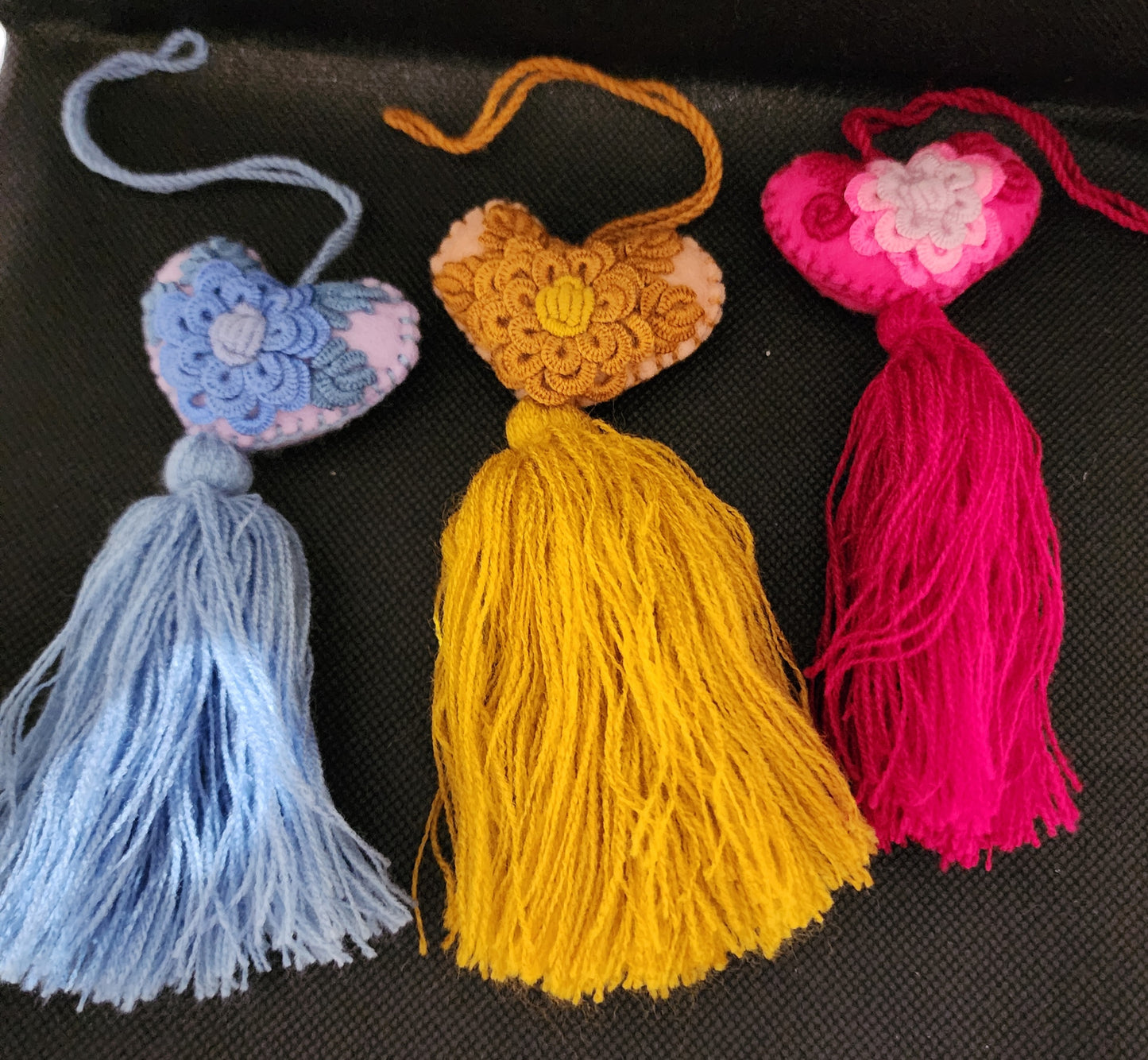 Pom Tassel