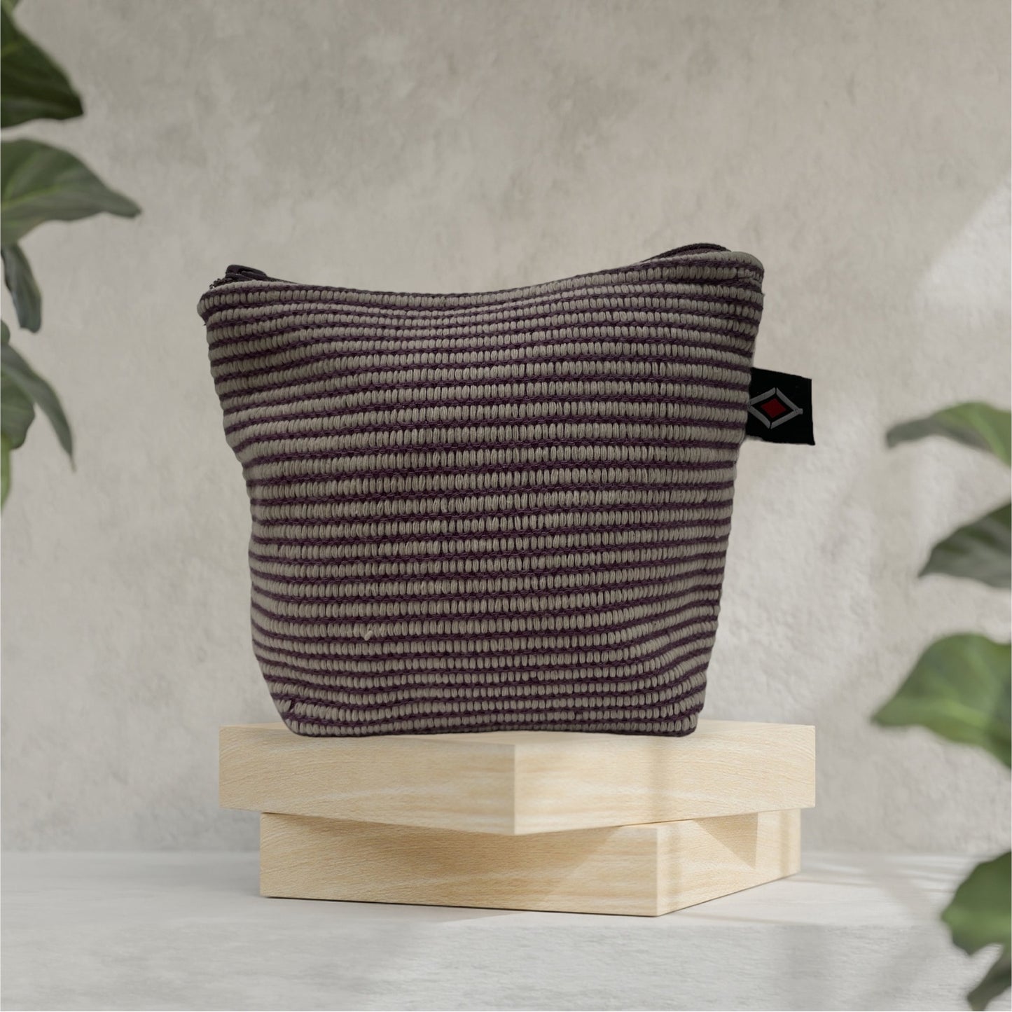 Y'ABAL essentials pouch